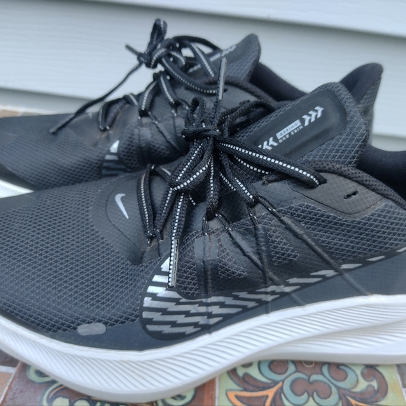 Nike Winflo 7 Shield (2021) - Picture 10 of 10